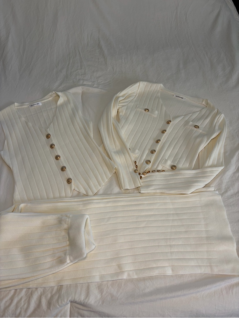 Cream Ribbed Button Cardigan Set with Gold-Tone Buttons - Picture 6 of 6